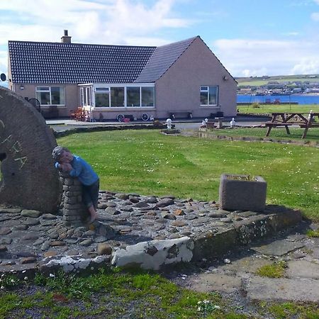 Ayre Of Cara Bed & Breakfast Pierowall Exterior foto