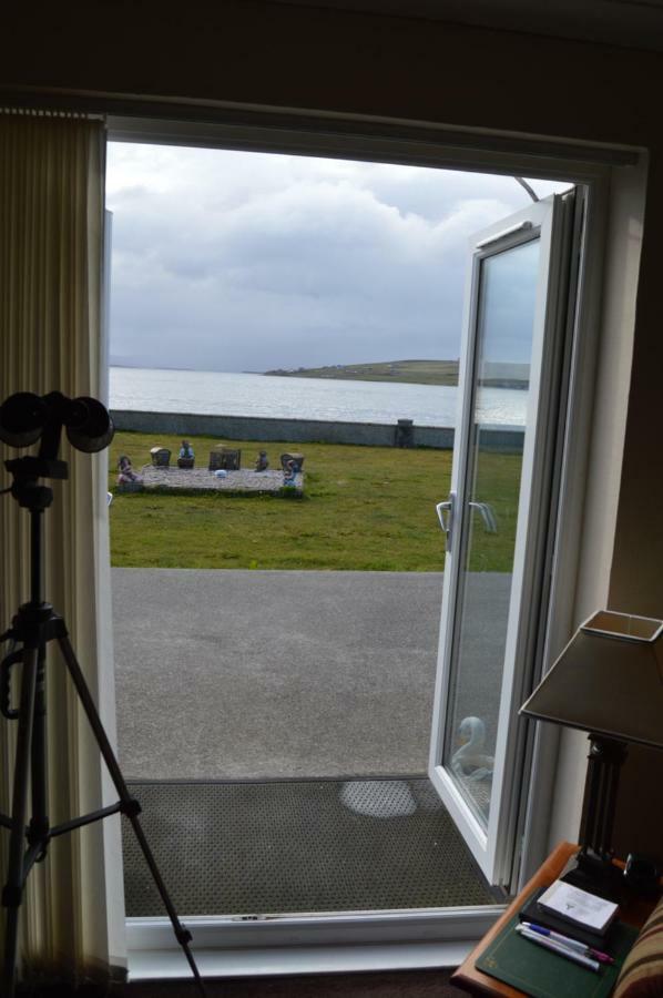 Ayre Of Cara Bed & Breakfast Pierowall Exterior foto